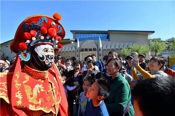 篇 新年“住”福让福气常驻一整年尊龙凯时最新平台登陆“闹海”酒店